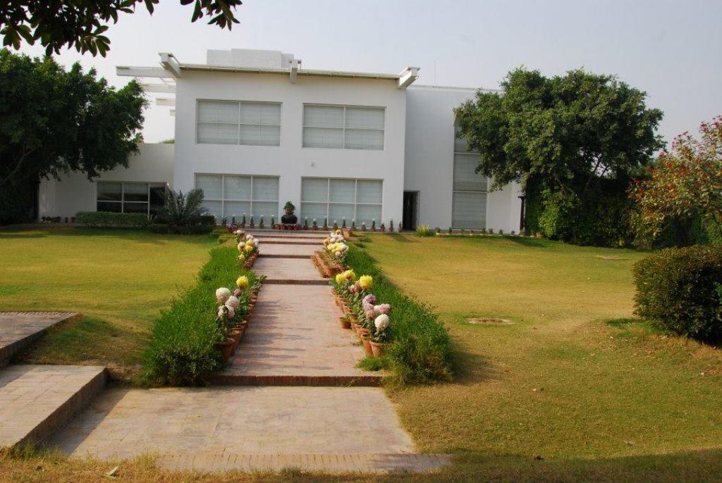 Aravli Vista Gurgaon Bagian luar foto