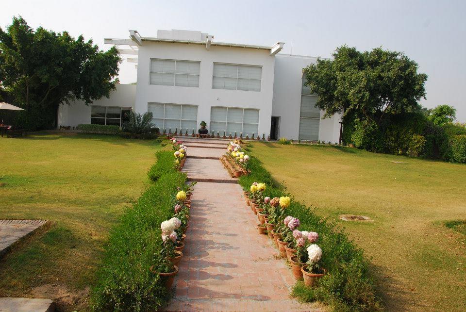 Aravli Vista Gurgaon Bagian luar foto