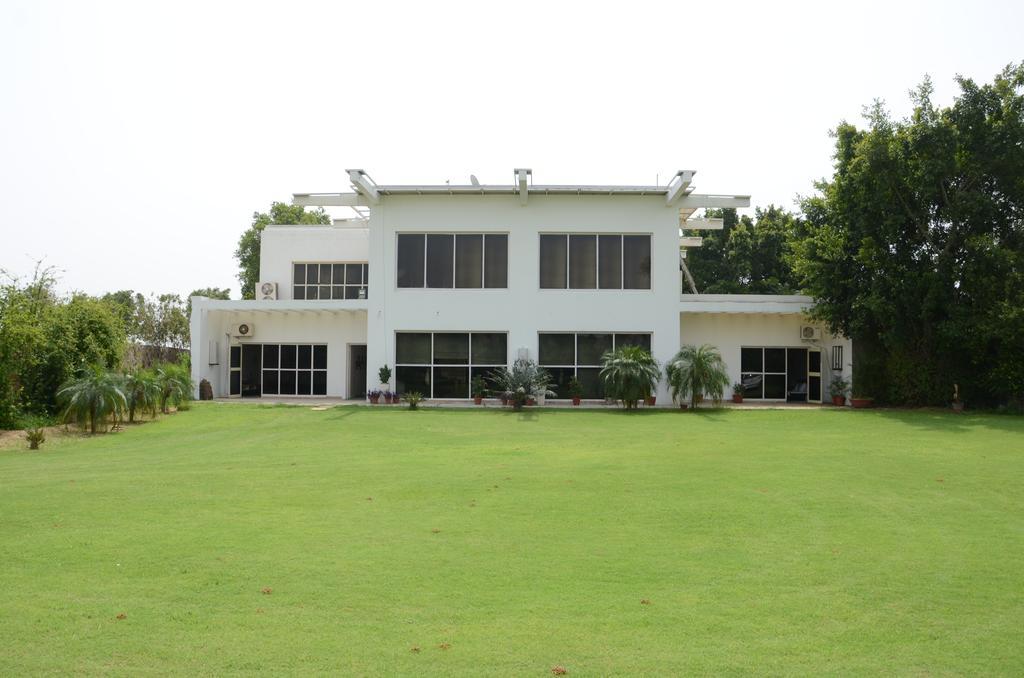 Aravli Vista Gurgaon Bagian luar foto